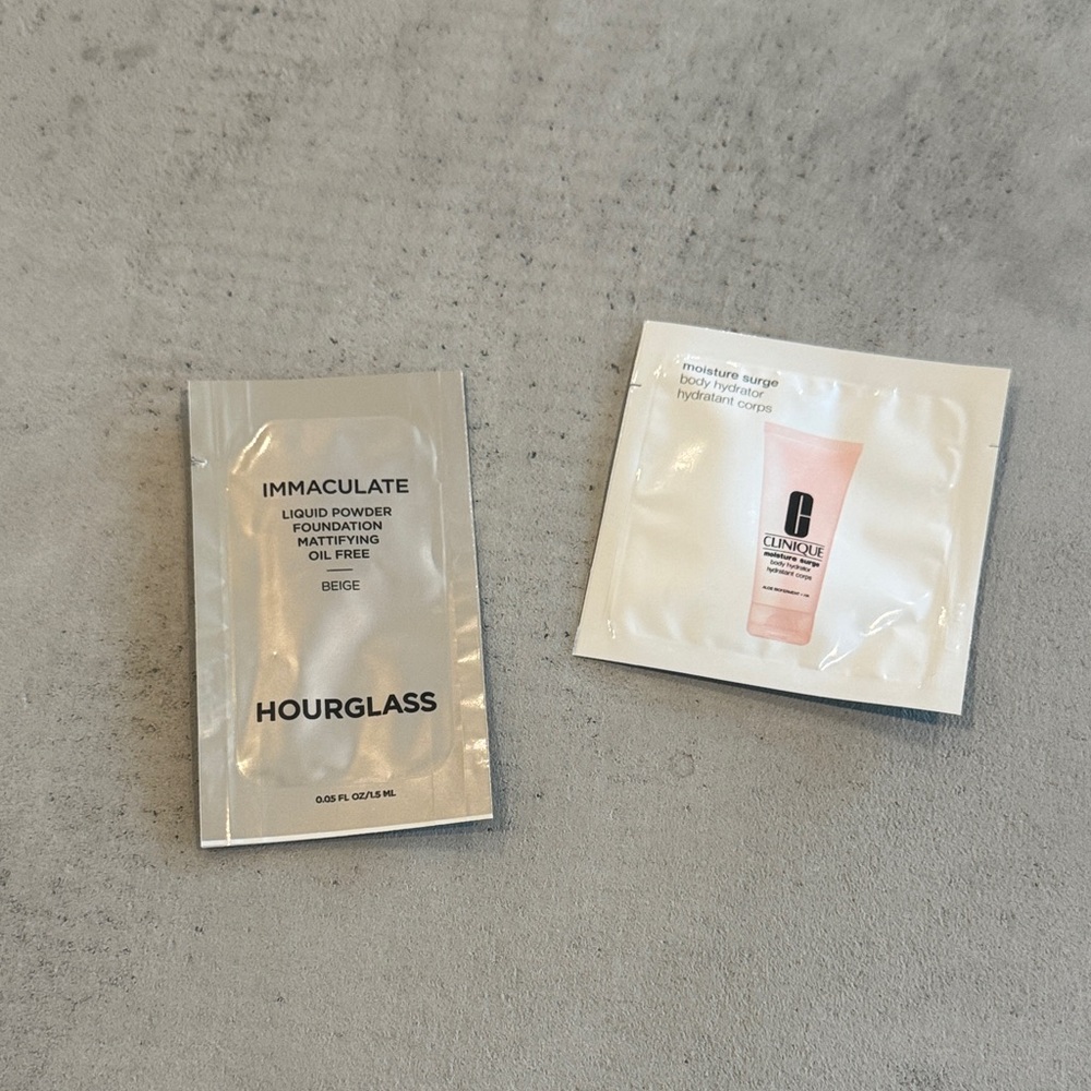 NWT HOURGLASS IMMACULATE LIQUID POWDER FOUNDATION + CLINIQUE MOISTURE SURGE